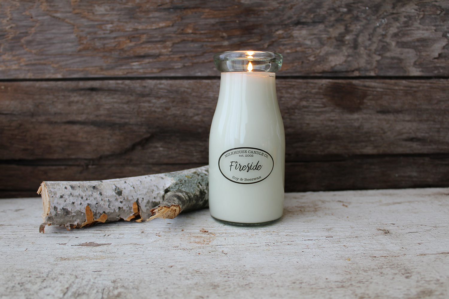 MILKHOUSE CANDLE Mirisna svijeća uz vatru MILKBOTTLE (227 g)