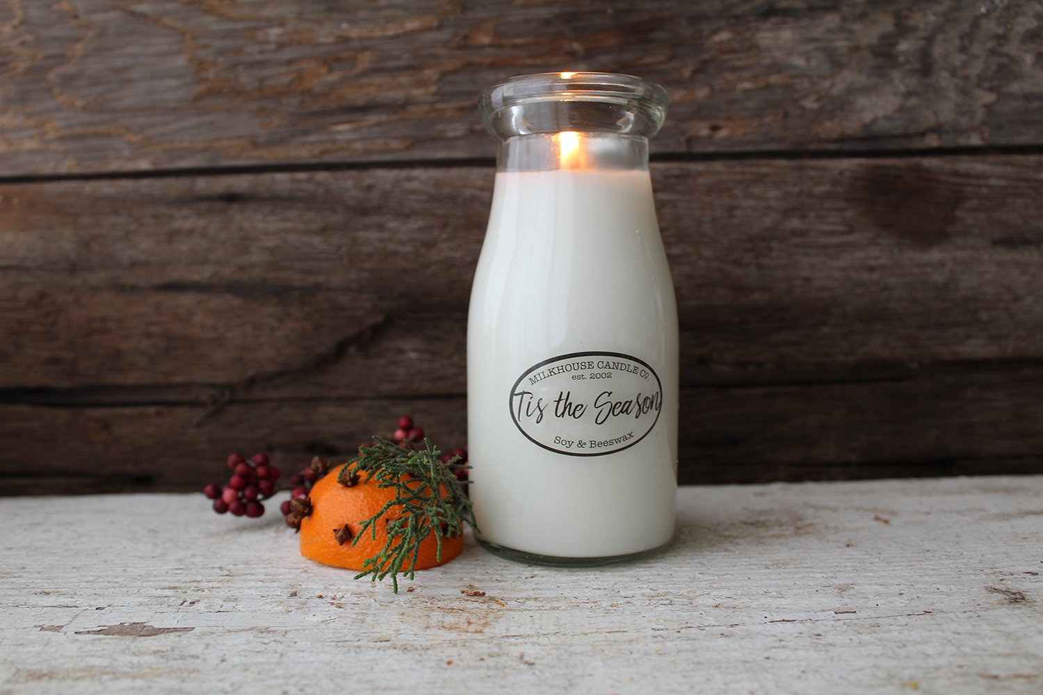 MILKHOUSE CANDLE Tis the Season mirisna svijeća MILKBOTTLE (227 g)